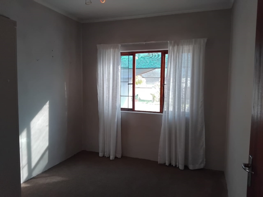 3 Bedroom Property for Sale in Country Club Western Cape